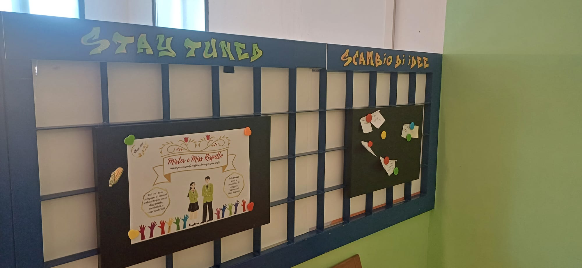 Spazio Messaggi: una bacheca interattiva per lasciare pensieri, annunci e informazioni utili per tutta la comunità studentesca.